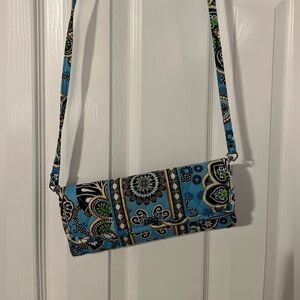 VERA BRADLEY Bali Blue Quilted Wallet & Crossbody Bag Blue/Brown Floral Print